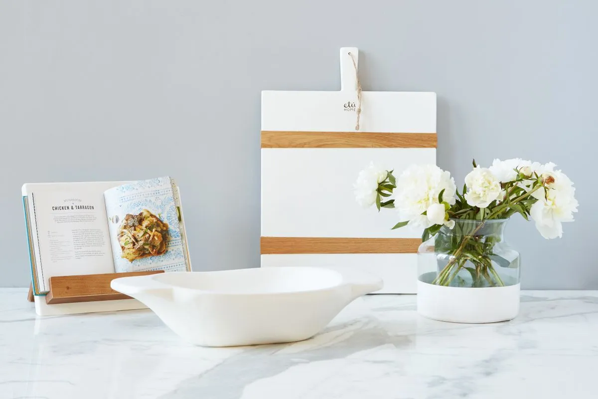 Cookbook / iPad Stand
